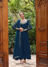 Nelofar Peacock