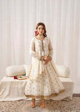 Mehar Off White