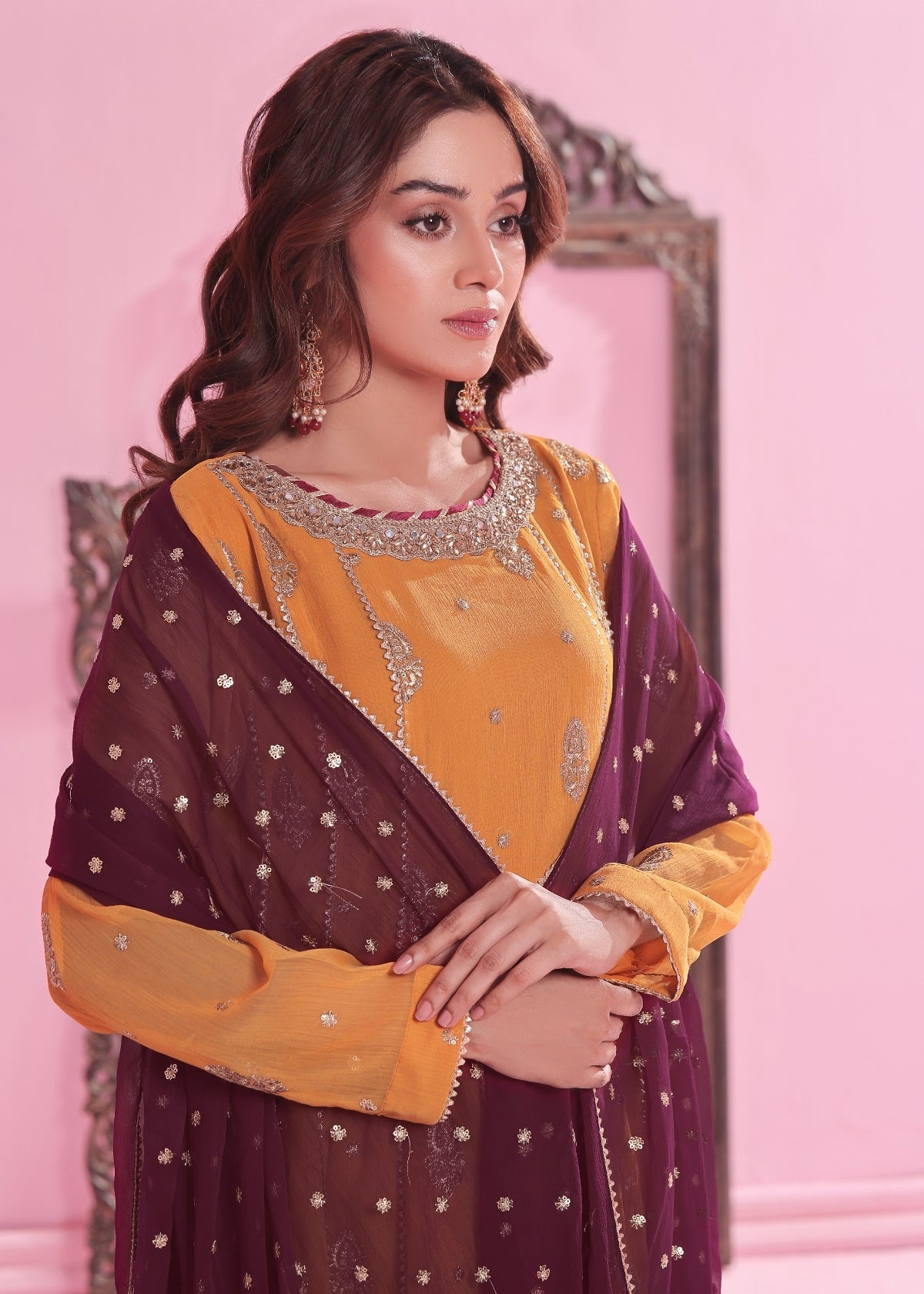 Gulnaar - Mustard