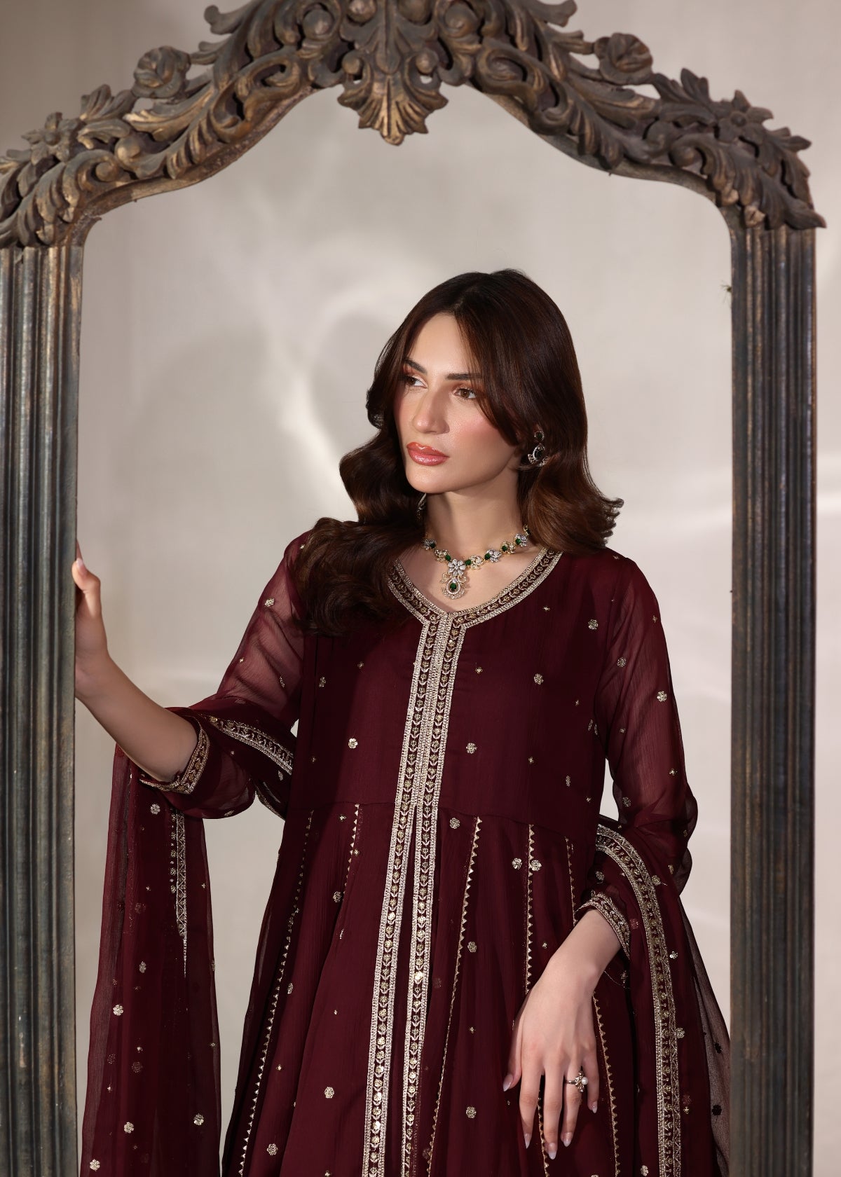 Velora Maroon