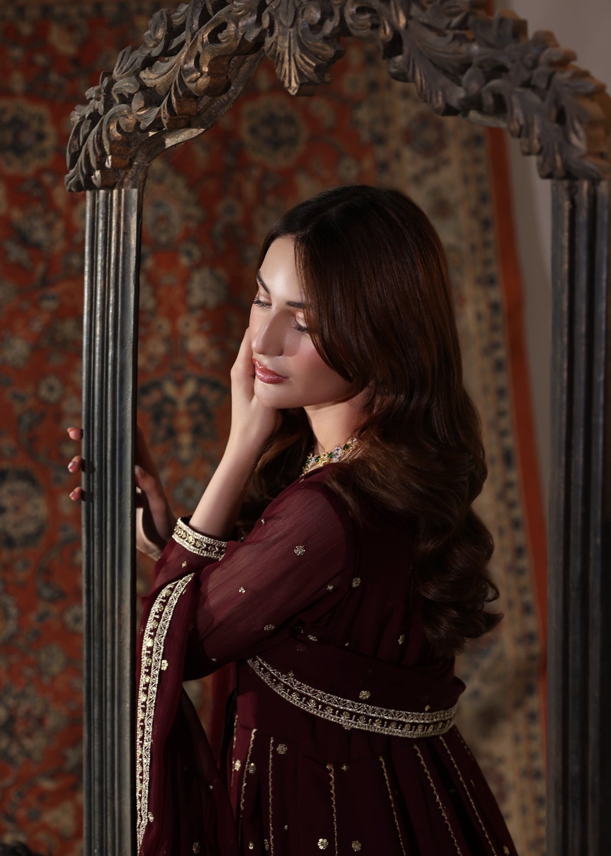 Velora Maroon