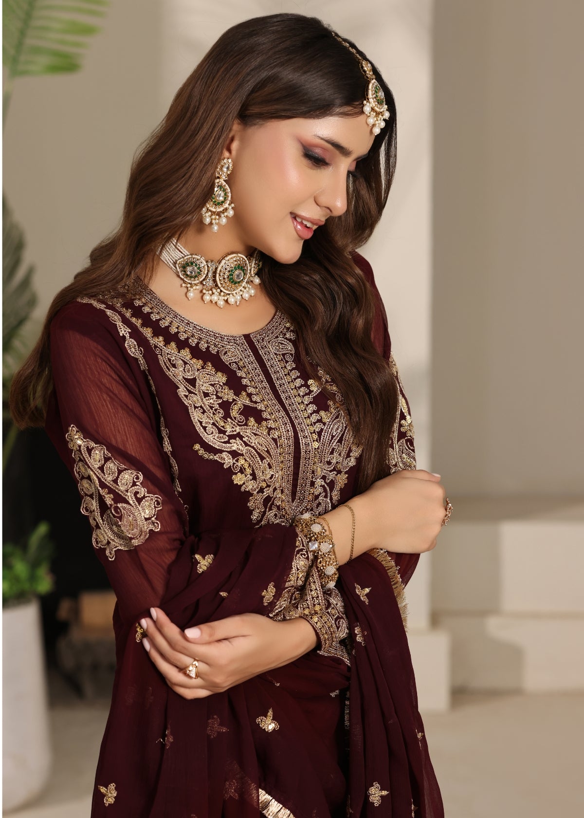Andaz Maroon