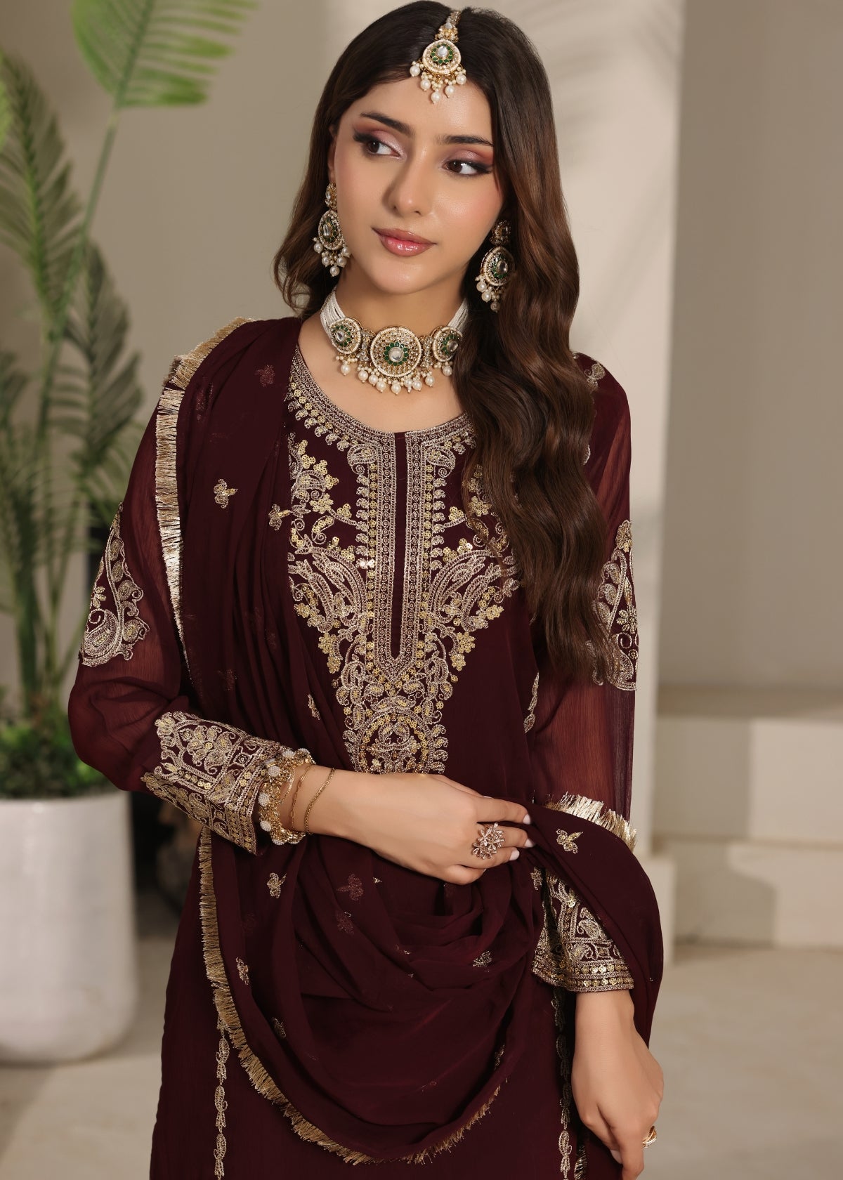 Andaz Maroon