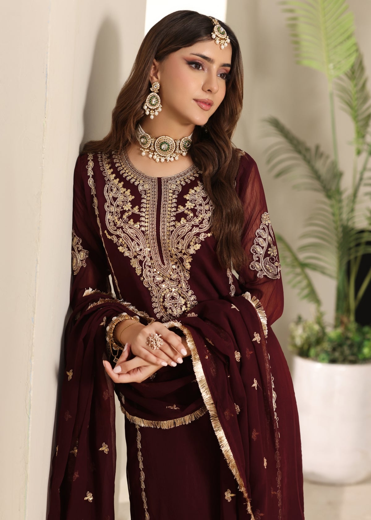 Andaz Maroon