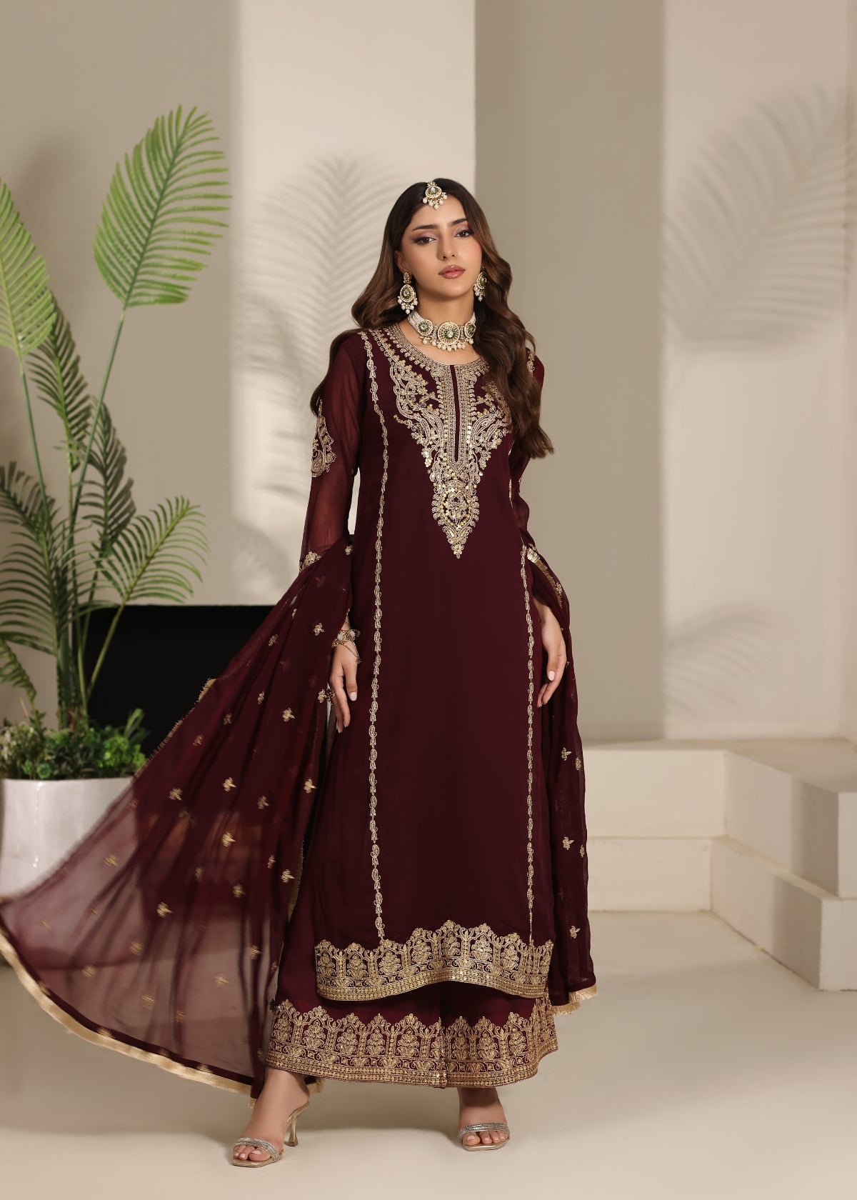 Andaz Maroon