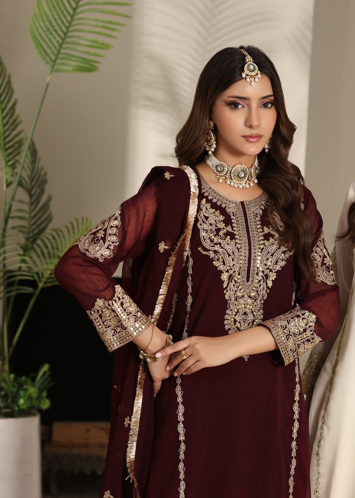 Andaz Maroon