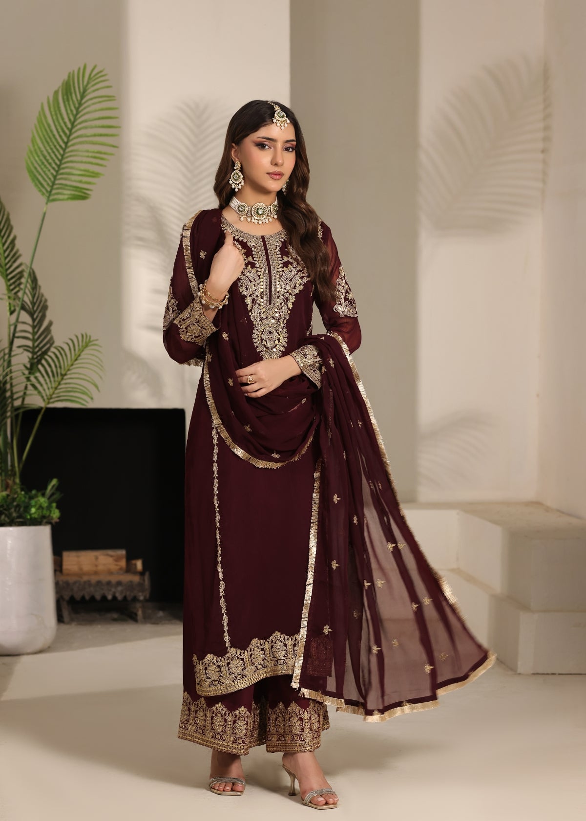Andaz Maroon
