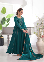 Raani-Peacock & Sea green