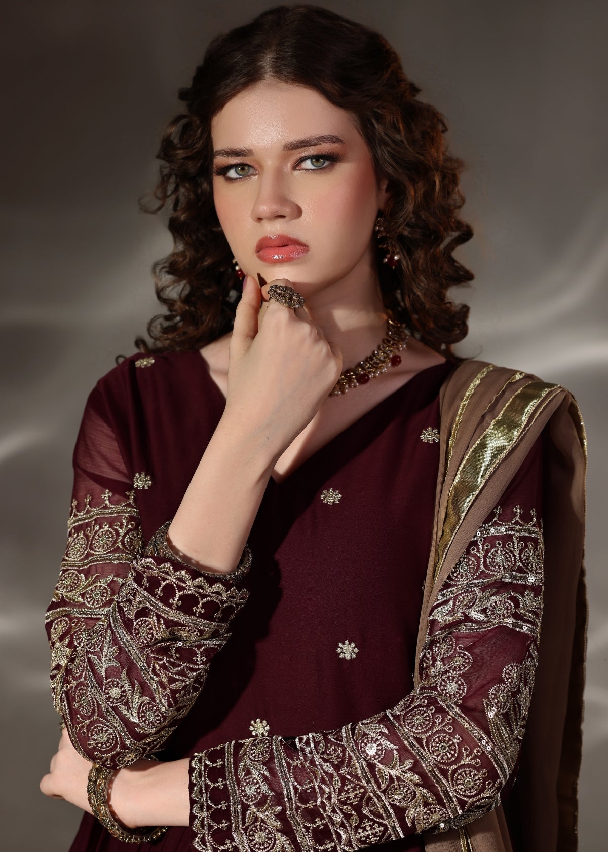 Miraal Maroon