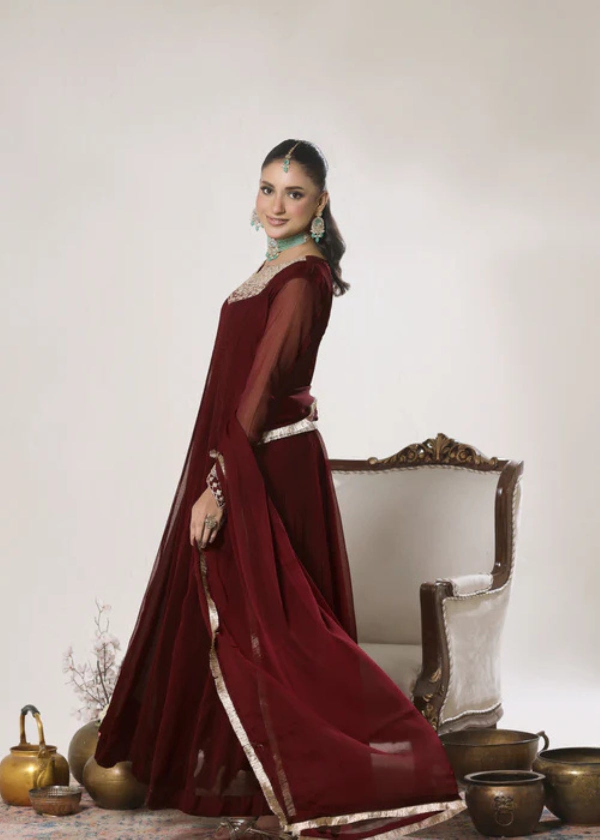 Nelofar Maroon
