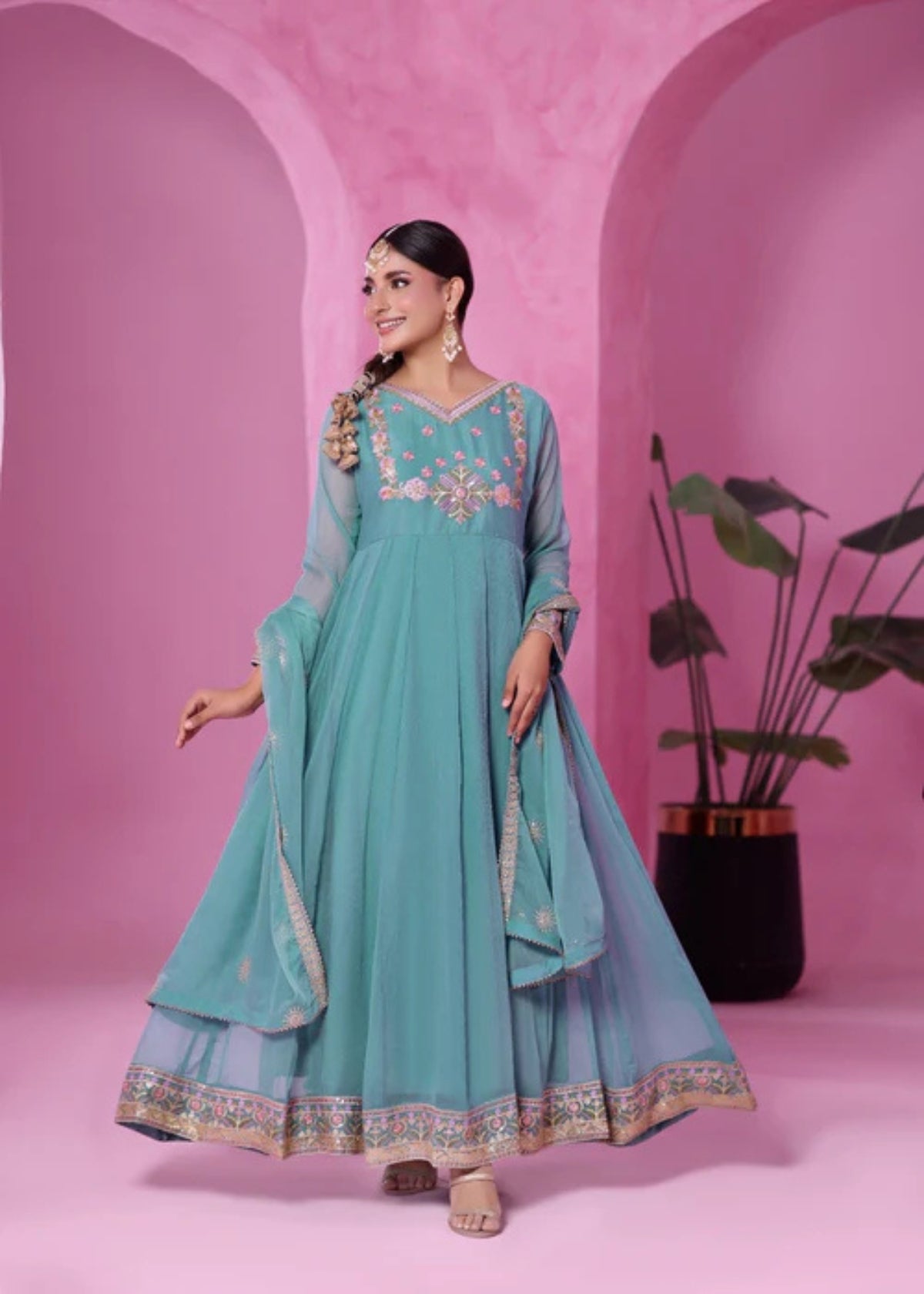 Zeenat Aqua