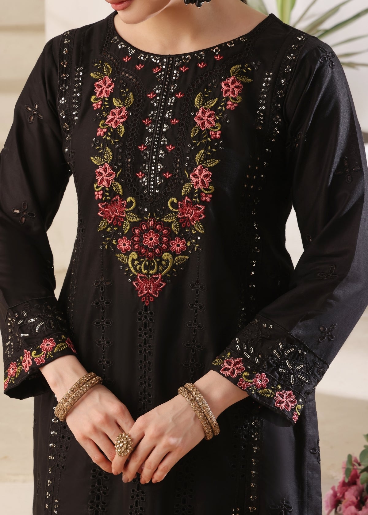 Anhar Black 2 Pieces