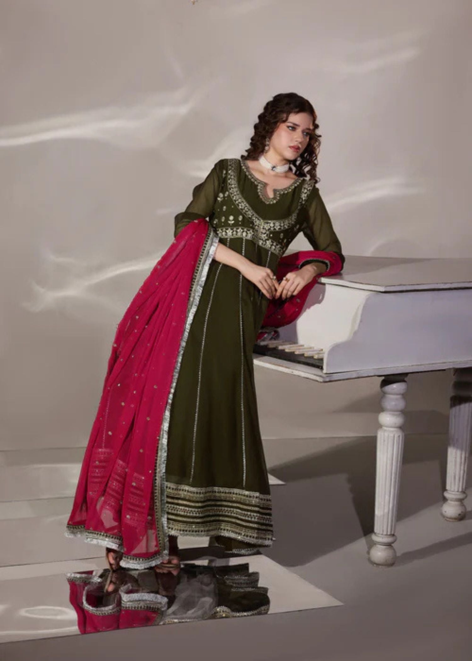 Hooriya Dark Olive